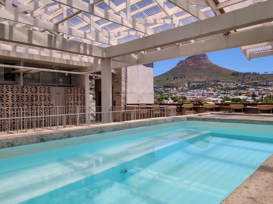 1 Bedroom Property for Sale in Gardens Western Cape
